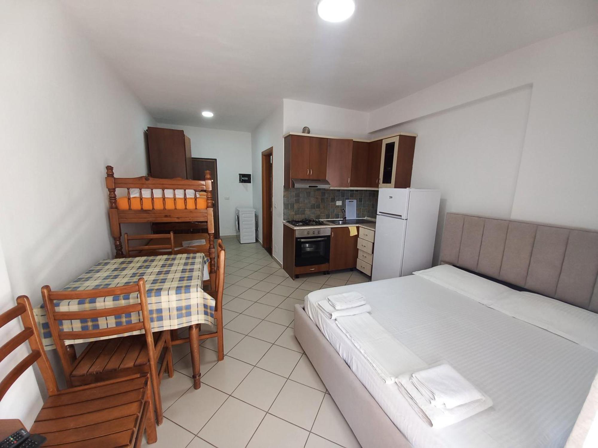 Lungomare Apartament Sea View Vlore Room photo
